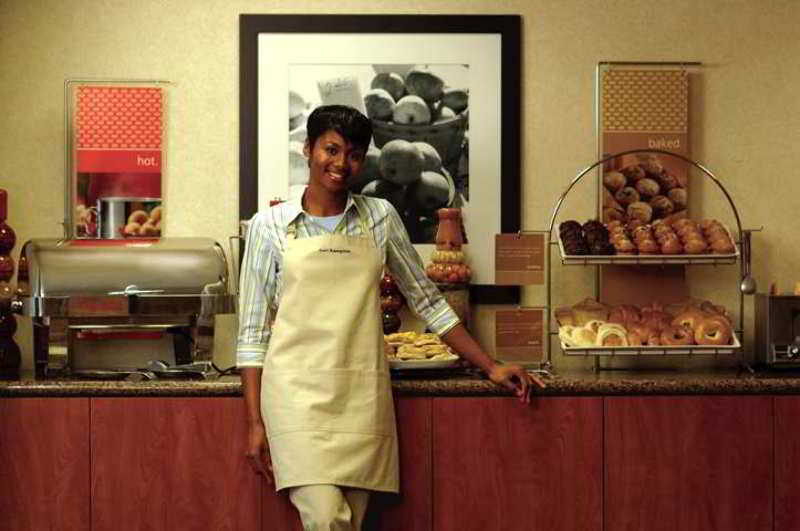 Hampton Inn Maumelle Restoran fotoğraf